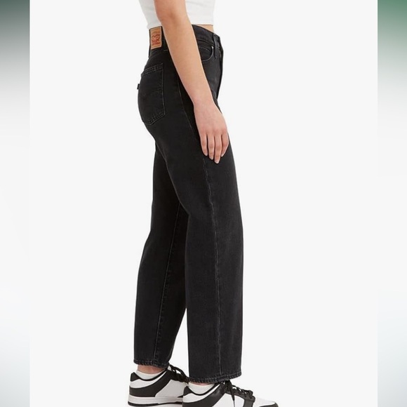 Brand NEW Levi Black Jeans 🖤 size 24 - Picture 4 of 7